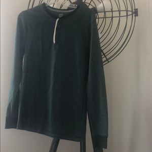 Old Navy Size S Men’s Soft-Wash Ultra-Doug Shirt